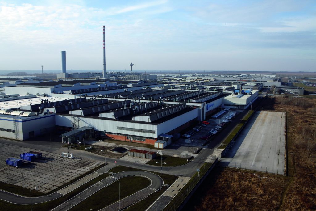 فولكس تتخلى عن خطط التصنيع في تركيا وتفضل مصانعها في سلوفاكيا