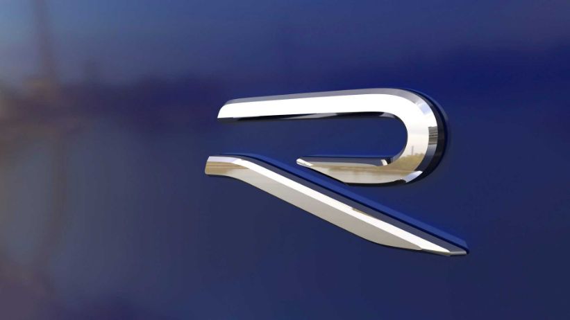 فولكس فاجن تكشف النقاب عن شعار R الجديد للطرازات عالية الأداء