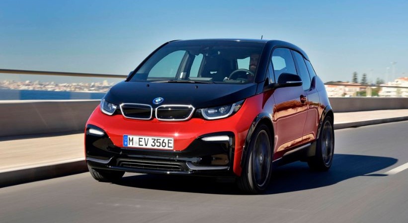 قرار جديد من BMW بشأن سيارتها الكهربائية i3!