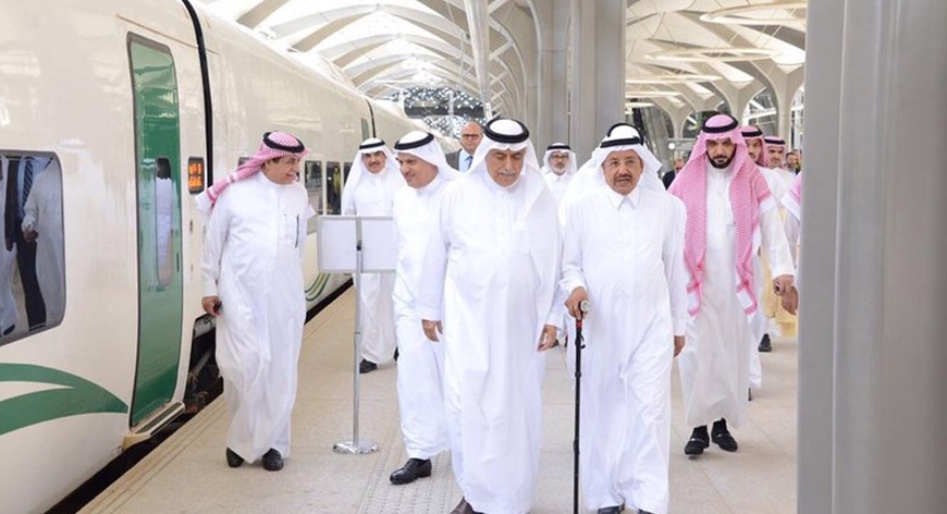 قطار الحرمين يستضيف وزاراء وقيادات في رحلة لمكة المكرمة