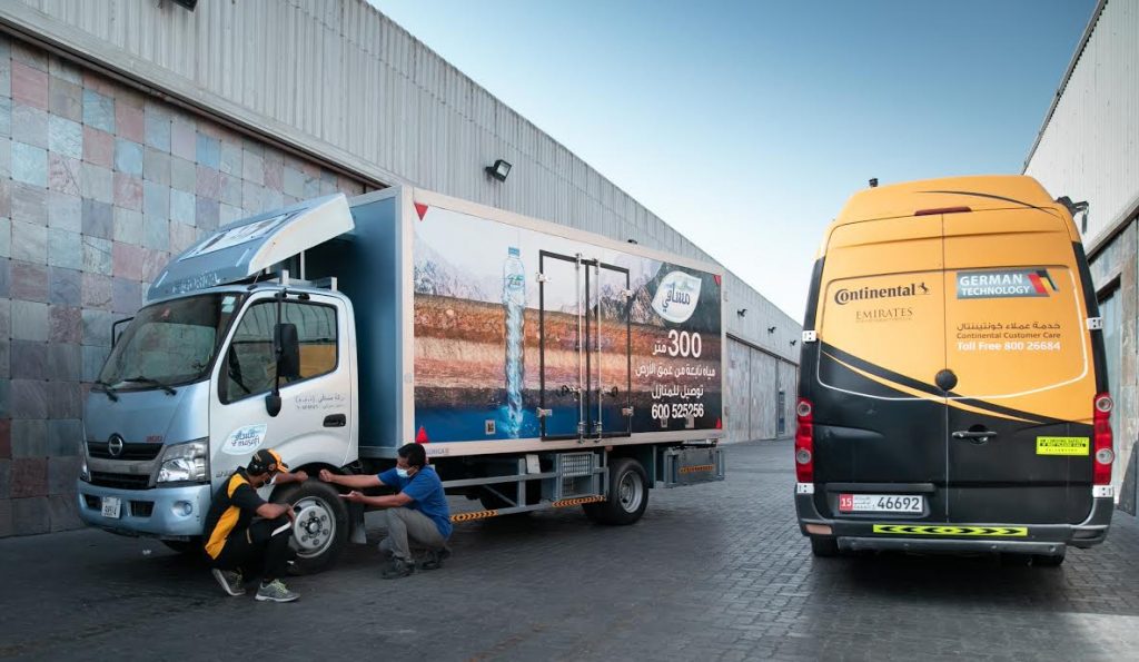 كونتيننتال تكشف أبرز التحدّيات والضغوطات التي يتعرّض لها سائقو الشاحنات في الإمارات