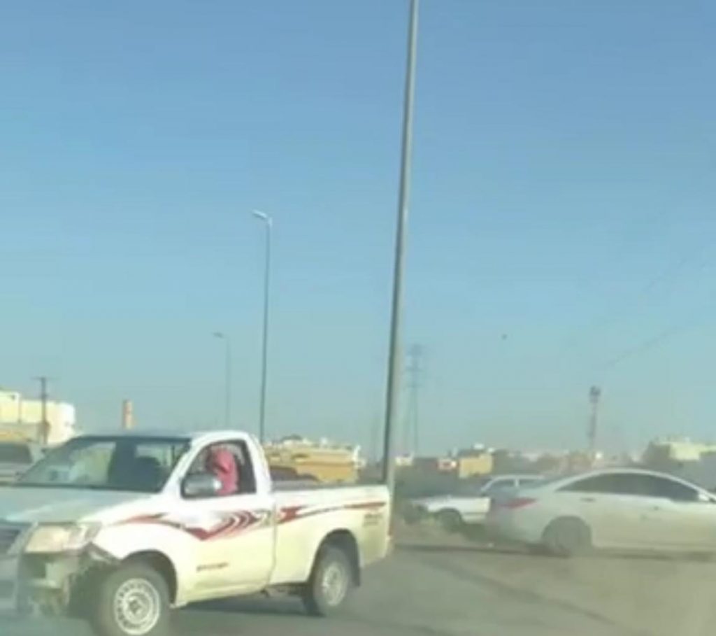 مرور منطقة عسير يقبض على قائدي مركبات يمارسون التفحيط