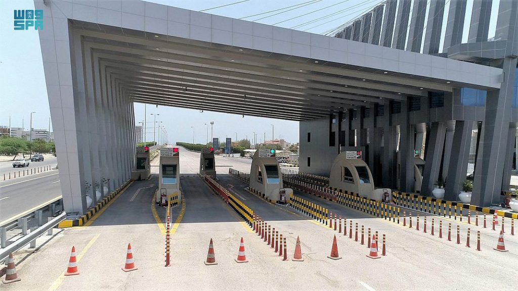مسارات جديدة للمسافرين في جسر الملك فهد