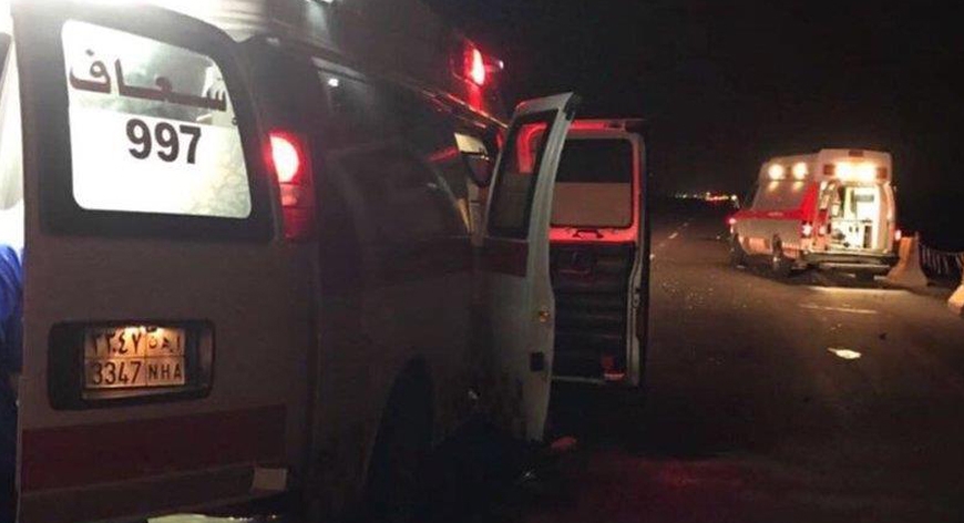 مصرع شخصين وإصابة 3 في حادث انقلاب في جدة