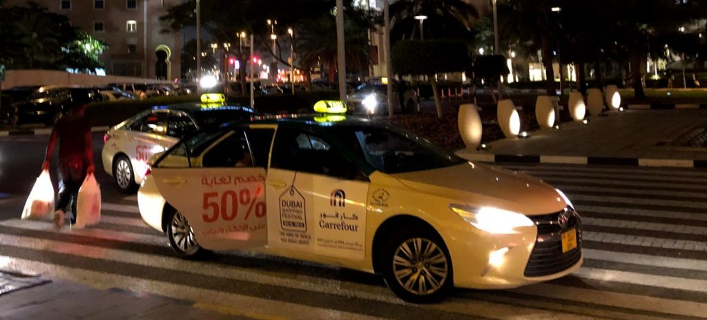 مكافأة رمضانية للمواطنين ملاك مركبات الأجرة في دبي