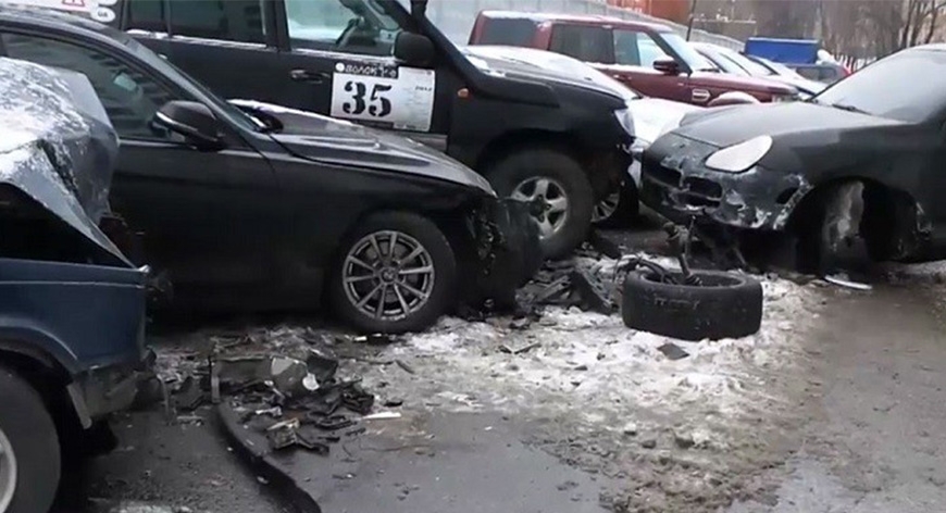 موسكو تشهد 562 حادث سير في ليلة واحدة !