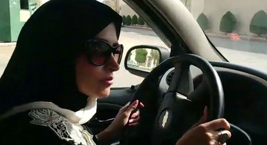 ميزة جديدة لرخصة قيادة المرأة في السعودية