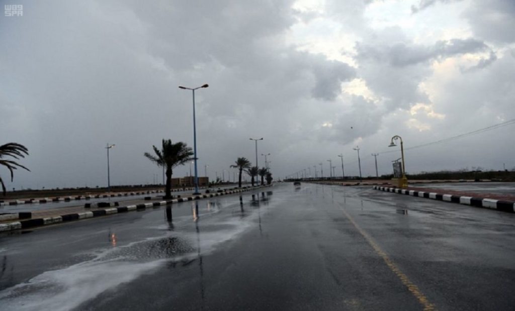هطول أمطار رعدية على حائل والحدود الشمالية والجوف ومكة المكرمة والمدينة المنورة