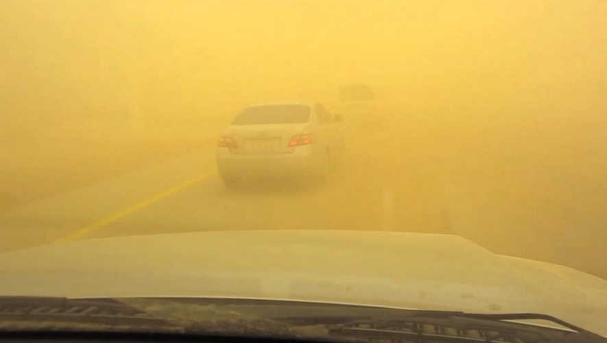 وزارة النقل: الحرص على اتباع إرشادات السلامة خلال العواصف الرملية