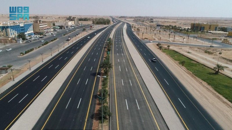 وزارة النقل تحقق عدة منجزات ضمن جهودها في الارتقاء بشبكة الطرق في المملكة