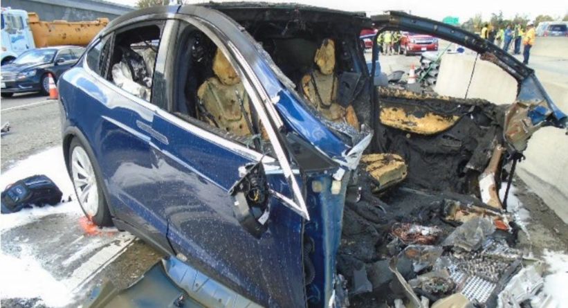 وفاة مهندس آبل في سيارة تيسلا موديل X قد يكون بسبب السائق الآلي