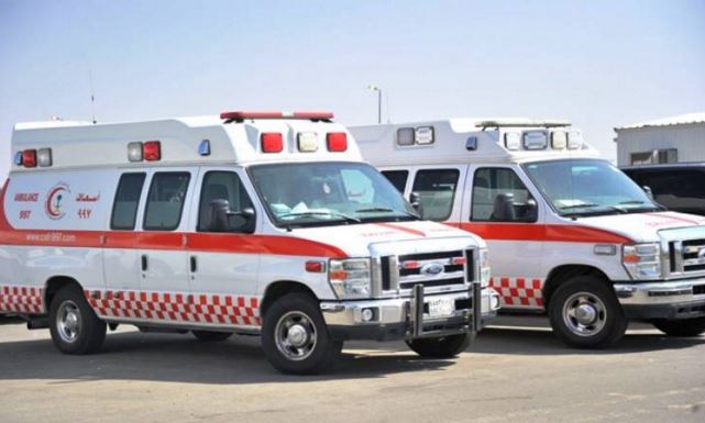 وفاة وإصابة 4 موظفين بمستشفى القريات بحادث مروري