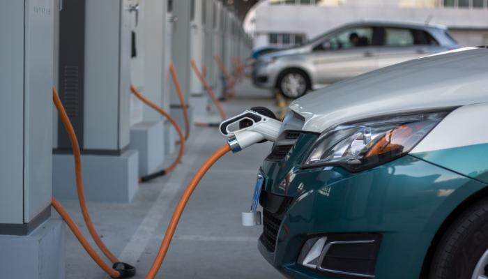 وكالة الطاقة الدولية: تزايد عدد السيارات الكهربائية