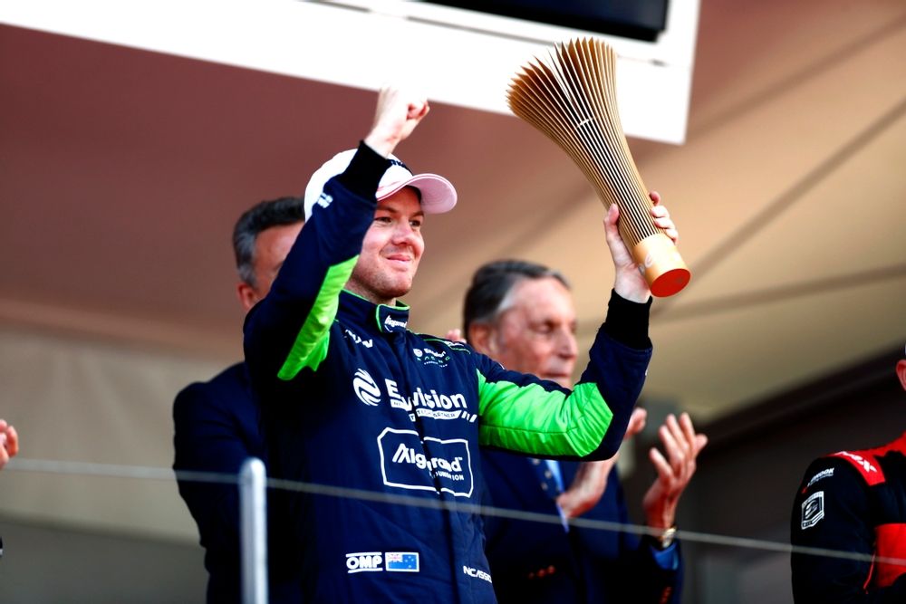 نيك كاسيدي بطل موناكو ePrix ويتصدر ترتيب بطولة العالم للسائقين