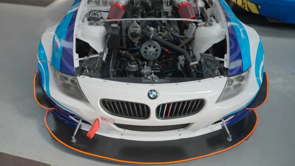 BMW Z4 بمحرك ناسكار