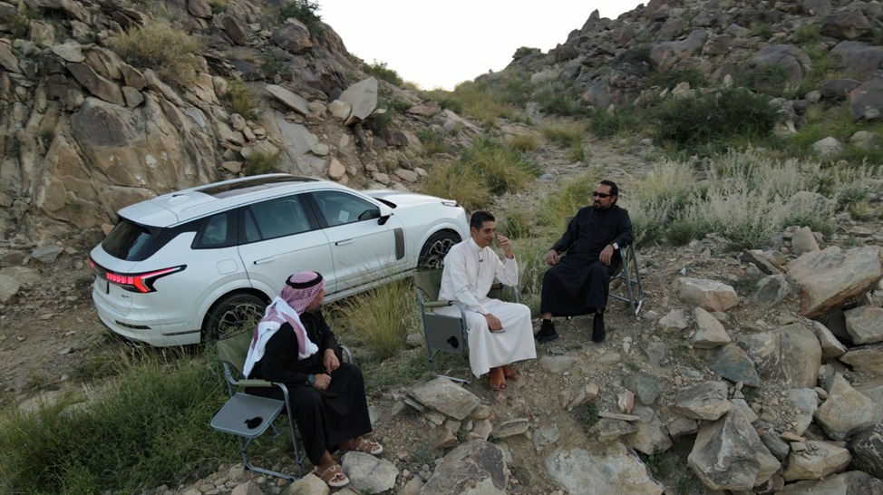 لينك آند كو 09 أفخم SUV عائلية بالسوق السعودي