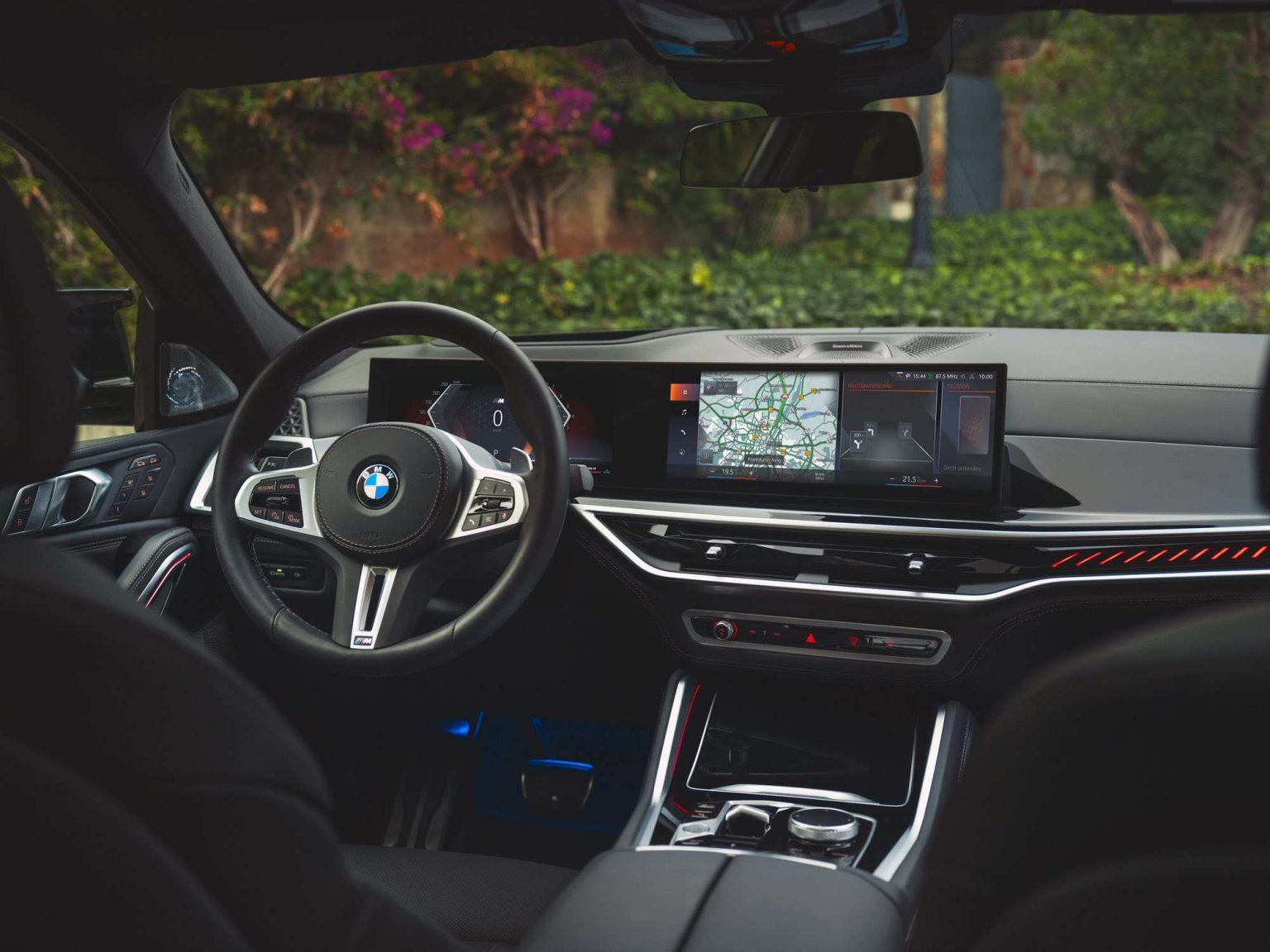 بي ام دبليو اكس 6 2024 BMW X6: دليل شامل عن الميزات والمواصفات