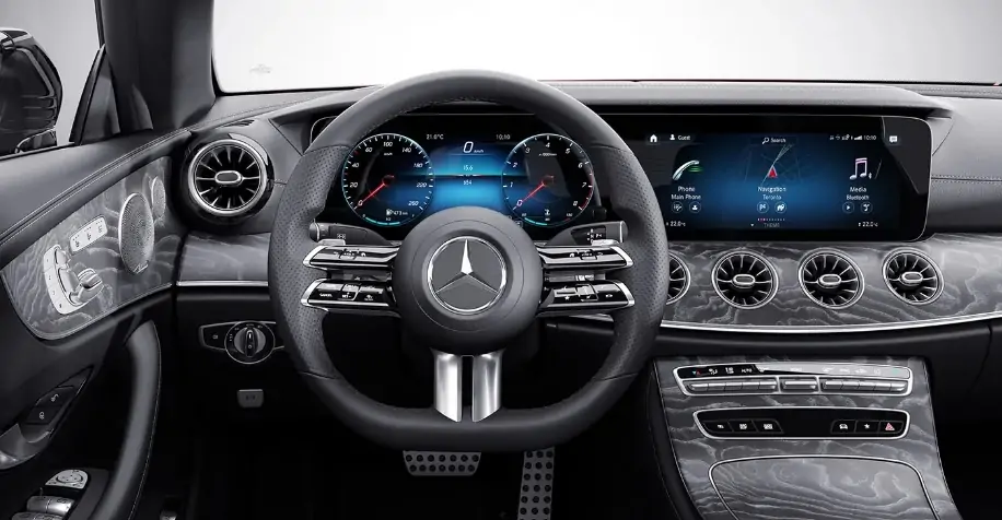 مرسيدس بنز الفئة E كابريوليه 2024 "Mercedes E-Class Cabriolet": دليل شامل يعرض المميزات والمواصفات والأسعار