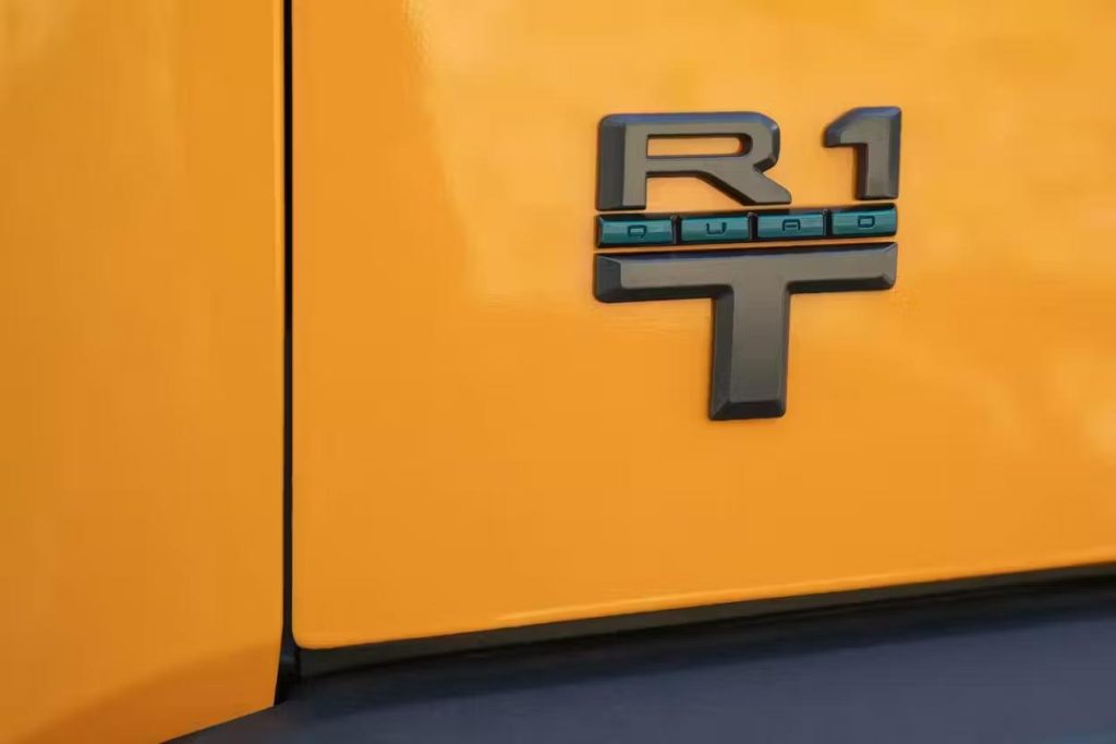 شعار R1  يبرز بسباق تسلق تلال بايكس بيك