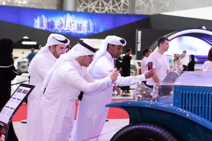 في عام 2023 تمت دعوة معرض جنيف الدولي للسيارات إلى قطر