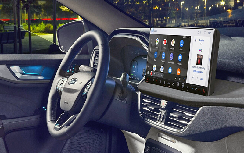 قمرة اعلى تجهيزات السلامة لسيارة فورد Bronco سبورت مجهزة بأحدث تقينات المعلومات والترفية بين السيارات الكهربائية 