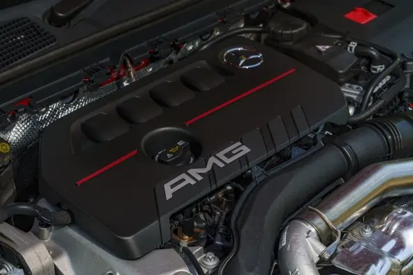 مرسيدس AMG الفئة A هاتشباك 2024 "Mercedes-AMG A-Class Hatchback": دليل شامل يعرض مواصفات ومميزات وأسعار الهاتشباك الساخنة
